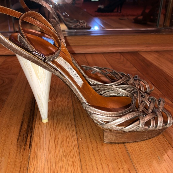 Lanvin Strappy Horn Heels - Picture 1 of 6